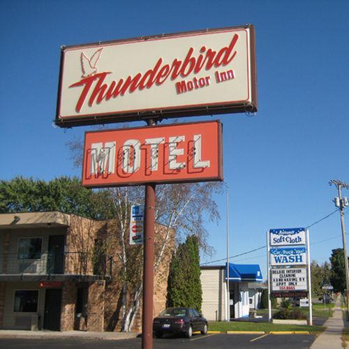 Thunderbird Motor Inn Baraboo Exterior foto